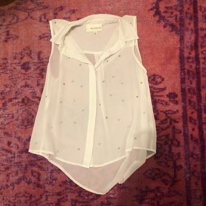 Sheer buttondown sleeveless blouse w/ jewel detail